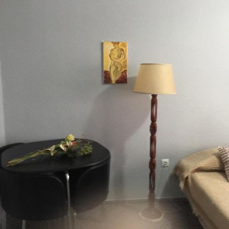Habitacion Renfe Alicante Buitenkant foto